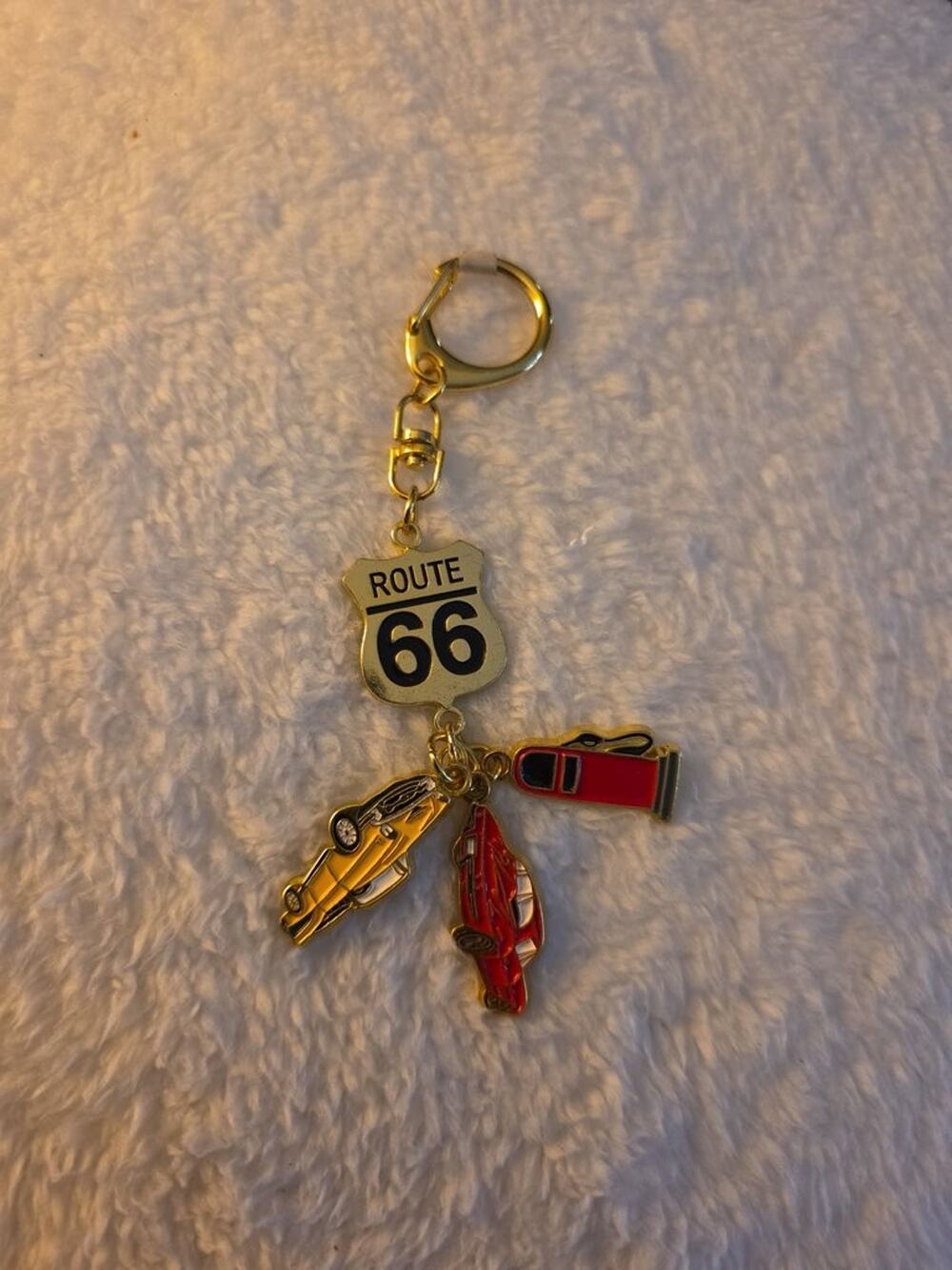 Route 66 Themed Keychain with Car Charms